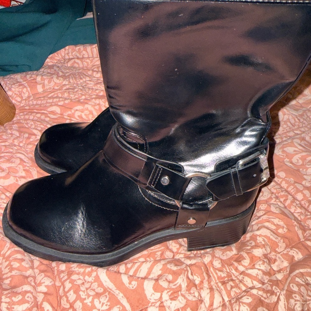 Dolce Vita Black Moto Heeled Boots - Picture 3 of 9